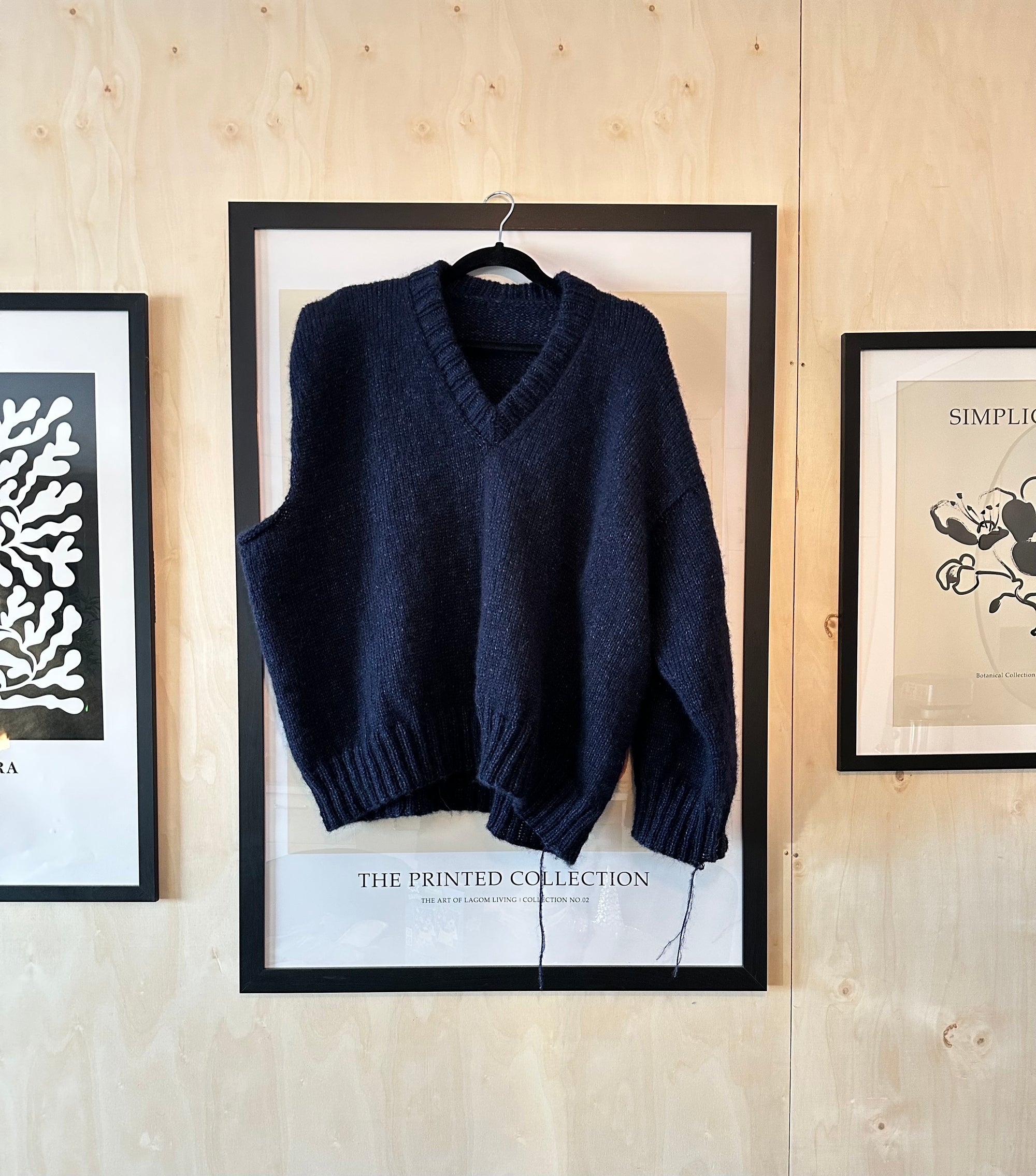 Base Sweater V-Neck